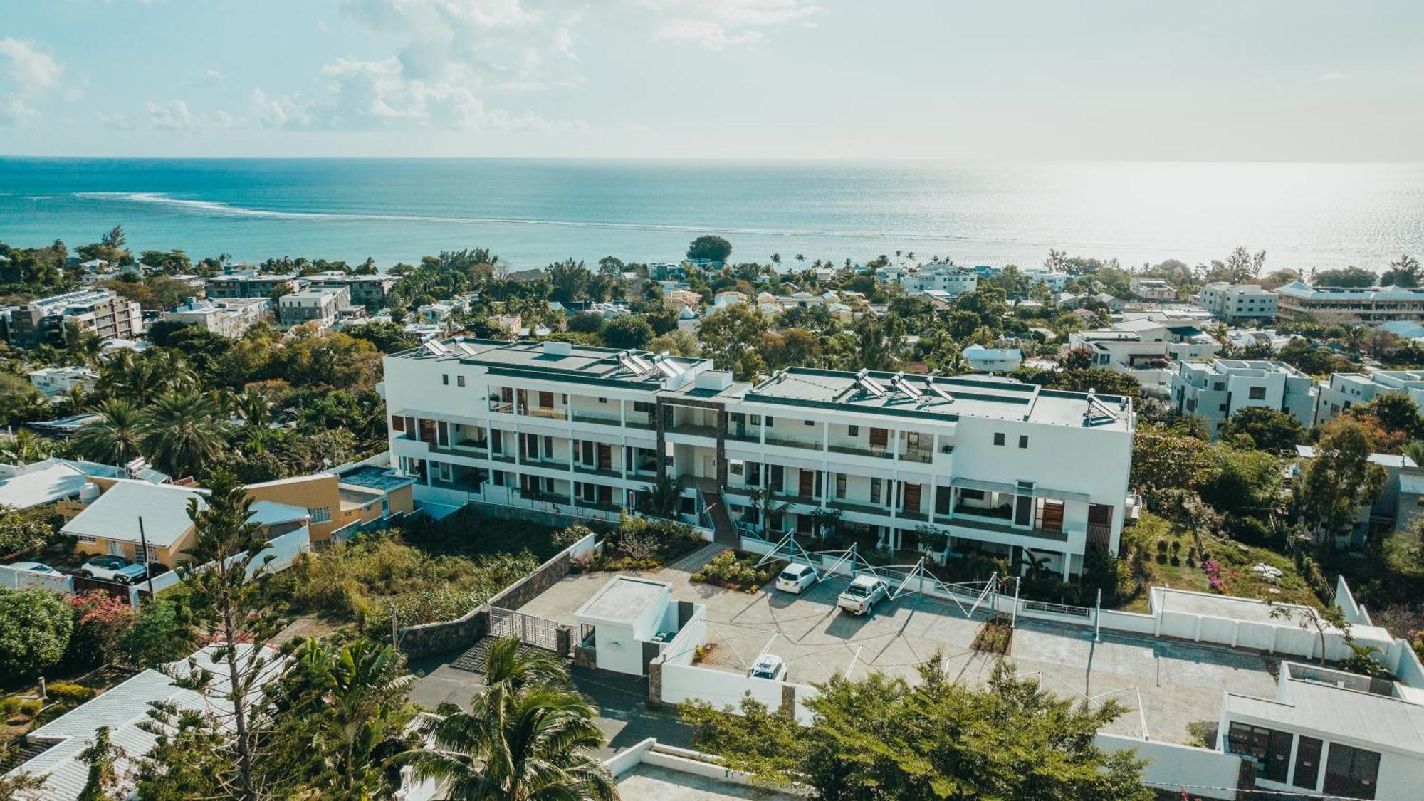 Appartement De Luxe Piscine Et Vue Mer Rivière Noire Exteriér fotografie